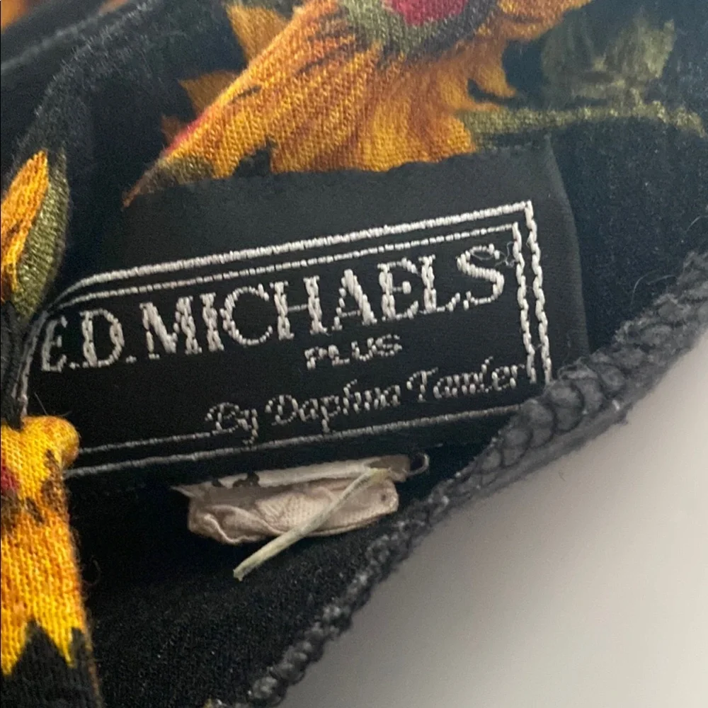 Black and Orange Flutter Sleeve Mini Sundress - Picture 5 of 5